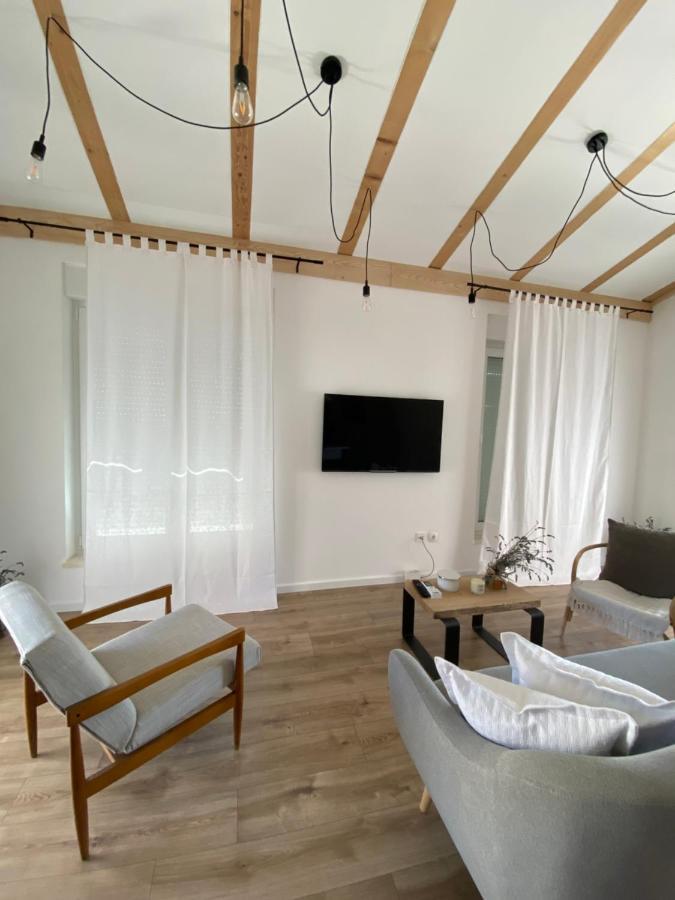 Twenty-Punat Apartments Ngoại thất bức ảnh