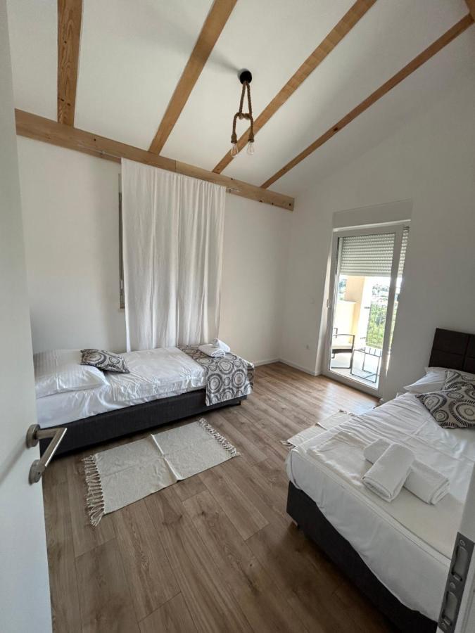 Twenty-Punat Apartments Ngoại thất bức ảnh