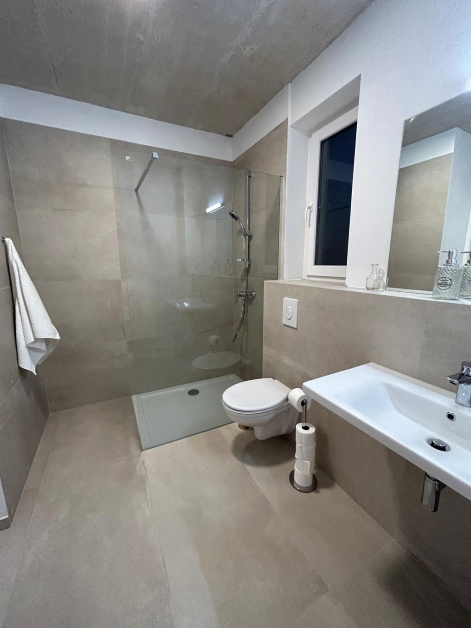 Twenty-Punat Apartments Ngoại thất bức ảnh